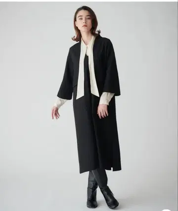 BEATRICE 모카 38 원피스 7부 소매 슬릿 포함