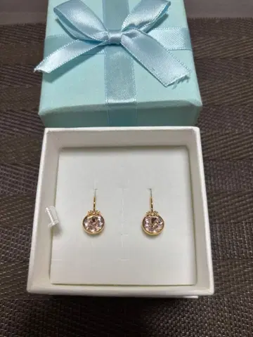 스와로브스키 귀걸이 상자 없음