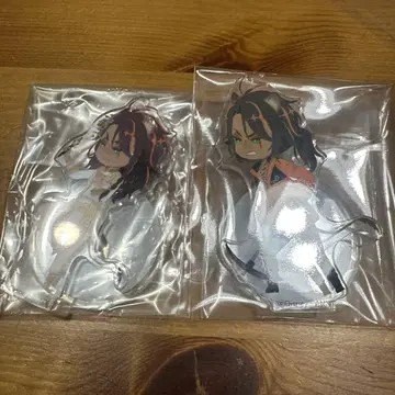 트위스티드 원더랜드 미니 아크릴 스탠드 레오나