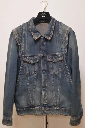 데미지 가공 데님 자켓 / COSMIC WONDER