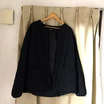 BEAMS 블랙 퀼팅 자켓 L 사이즈