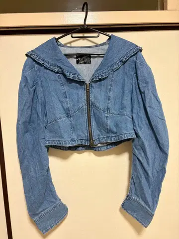 Alley by wcloset 데님 크롭 자켓 프릴