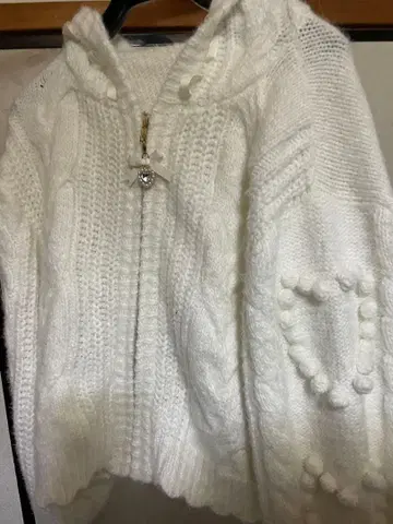 리즈리사 팝콘 니트 하트 후드티