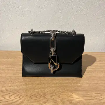 블랙 미니 숄더백