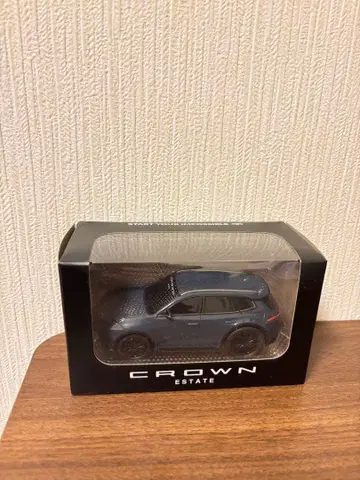 크라운 에스테이트 풀백 카