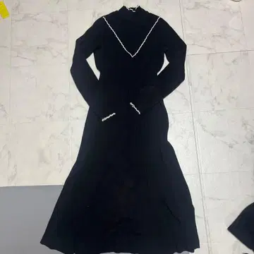 MOUSSY 블랙 니트 원피스