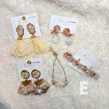 HAPPY BOX 귀걸이E