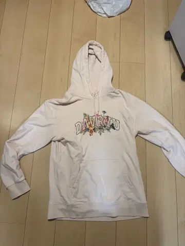 DAVRYU 꽃무늬 후드 부착 후드티