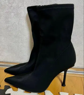 ZARA 자라 숏부츠 블랙 22.5cm