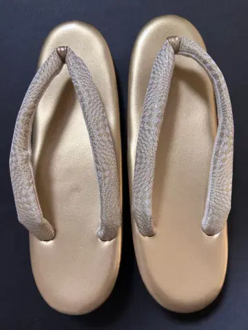 골드 조리 합성 피혁