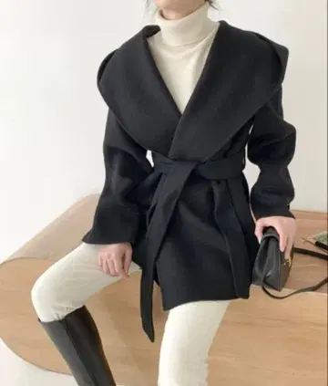 벨티드 미들 가운 코트