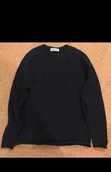 MELTINS 네이비 니트 스웨터 포켓 부착