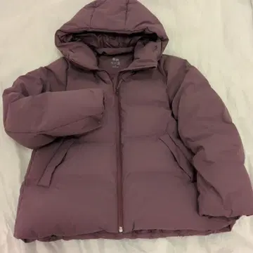 유니클로 퍼플 후드 부착 다운 자켓