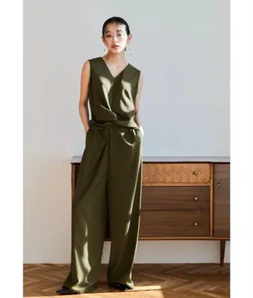 올리브 슬리브리스 셋업