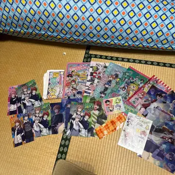 캐릭터 굿즈 세트