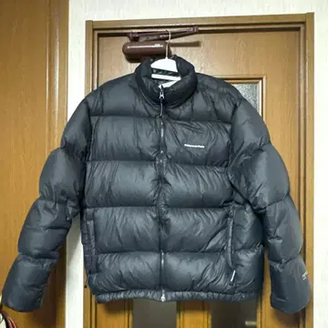thisisneverthat 다운 자켓 블랙