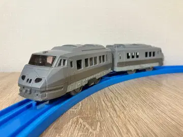 프라레일 787계 제비 특급 차량