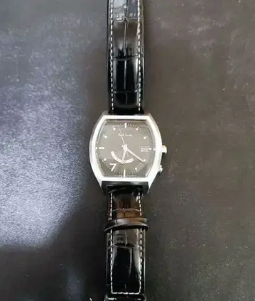 폴 스미스 No.7 솔라 전파 손목시계 D버클