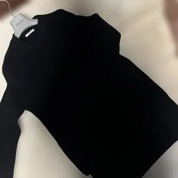 LE PHIL 블랙 긴팔 니트 울 프리 사이즈