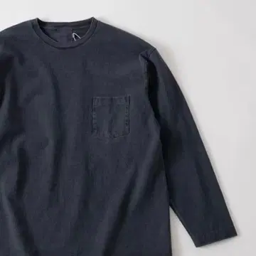 새상품 M.I.D.A. 포켓 긴팔 T셔츠 M233500 네이비