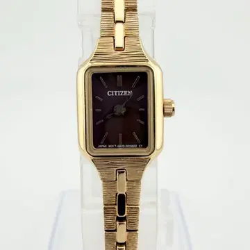 새상품급 시티즌 키 x 코코슈닉 스퀘어 여성용 솔라 손목시계