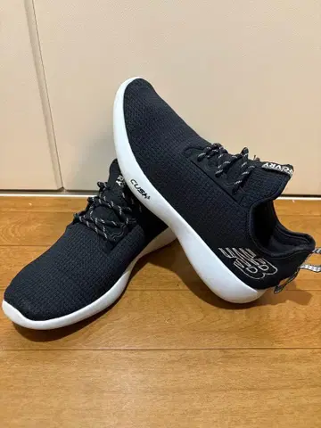 26.5cm 메쉬 소재 블랙 스니커즈