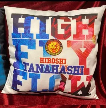 GIGO 한정판 신일본 프로레슬링 쿠션 타나하시ver