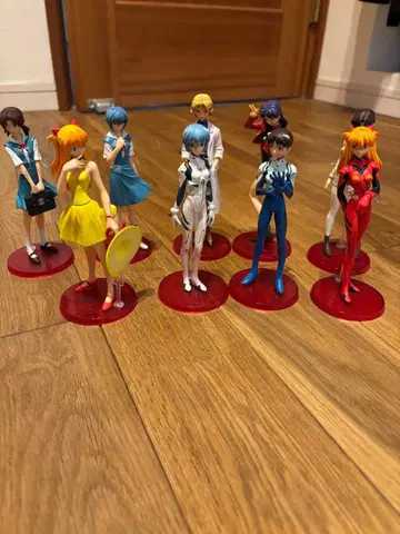 에반게리온 피규어 9체 세트