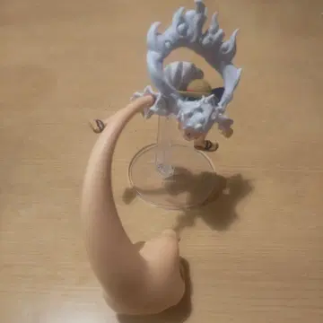 원피스 루피 피규어