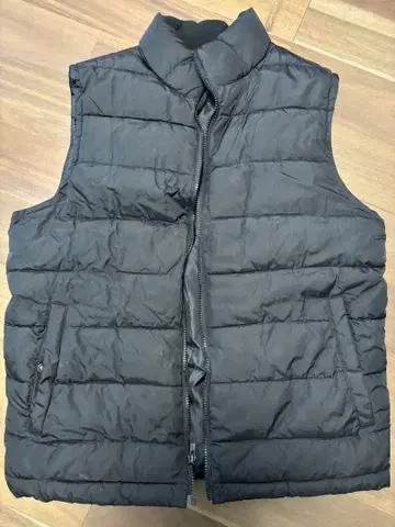 Gap 블랙 다운 베스트