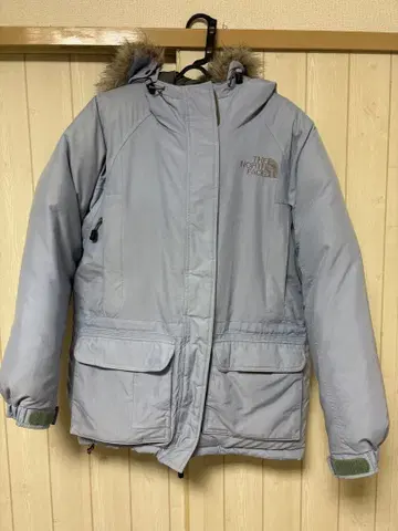 THE NORTH FACE 라이트 블루 다운 자켓