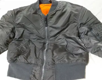 ALPHA INDUSTRIES MA-1 자켓