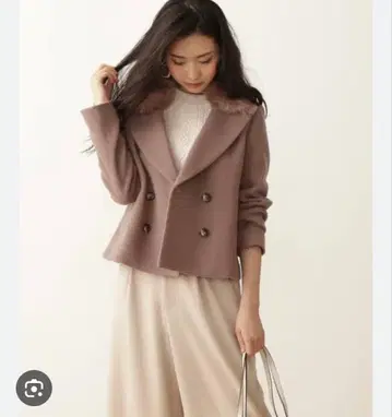 프로포션 바디 드레싱 에코 퍼 카라 부착 p 코트