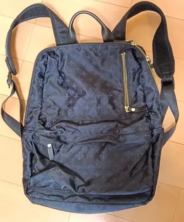 russet 백팩 네이비