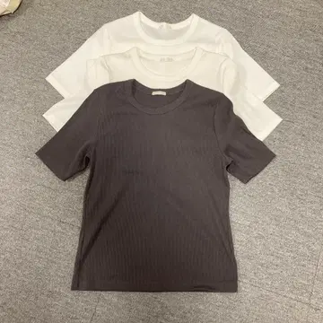 GU 반팔 티셔츠 3장 세트