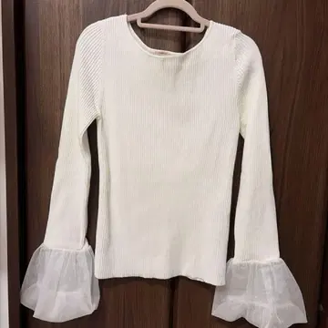 아푸와이저 리셰 니트