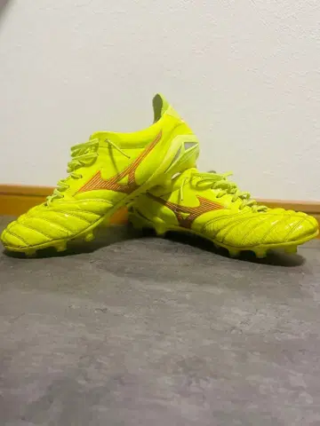 미즈노 모렐리아 네오 4 한정판 색상