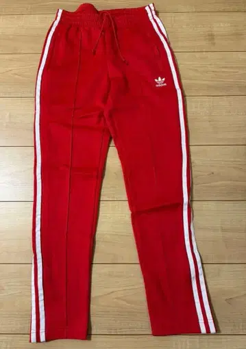 새상품급 adidas 트랙 팬츠 레드 빨간색