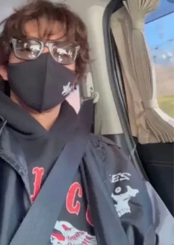 귀중 sc 서브컬처 스컬 후드 후드 맨투맨 기무라 타쿠야 착용