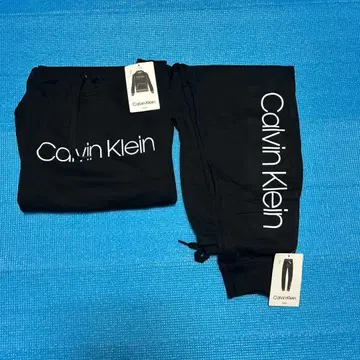 새상품 Calvin Klein 맨투맨 셋업 블랙 L 사이즈