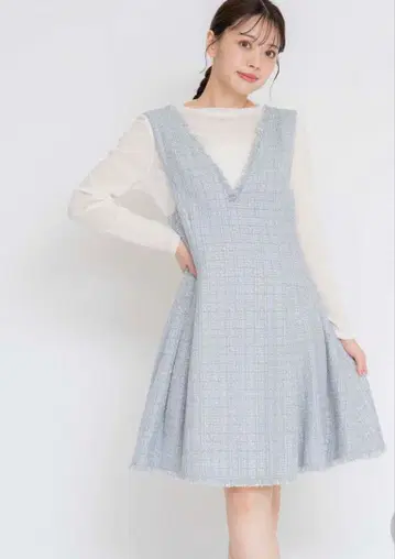 노엘라 트위드 미디 점프 스커트 블루 M 사이즈