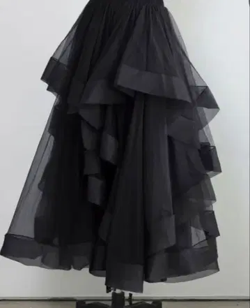 frene 랜덤 프릴 티어드 볼륨 스커트