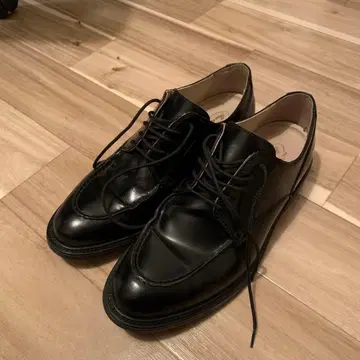 블랙 가죽 드레스 슈즈