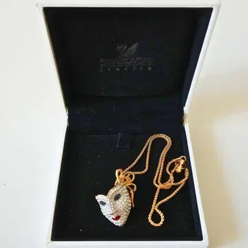 [새상품급] 스와로브스키 마스크 가면 크리스탈 목걸이