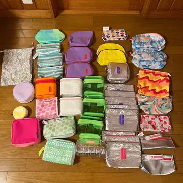 CLINIQUE 파우치 4세트