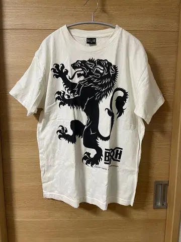 Bounty Hunter 라이온 프린트 T셔츠