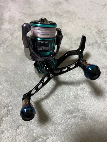 다이와 에메랄다스 스피닝 릴 RX LT2500S 블랙/그린