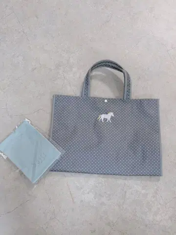 bojji 비닐 토트백 M