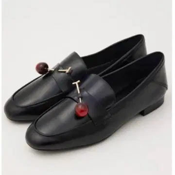 STACCATO 체리 오페라 슈즈