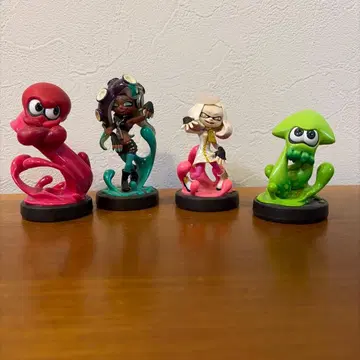 오징어와 문어 피규어 4체 세트